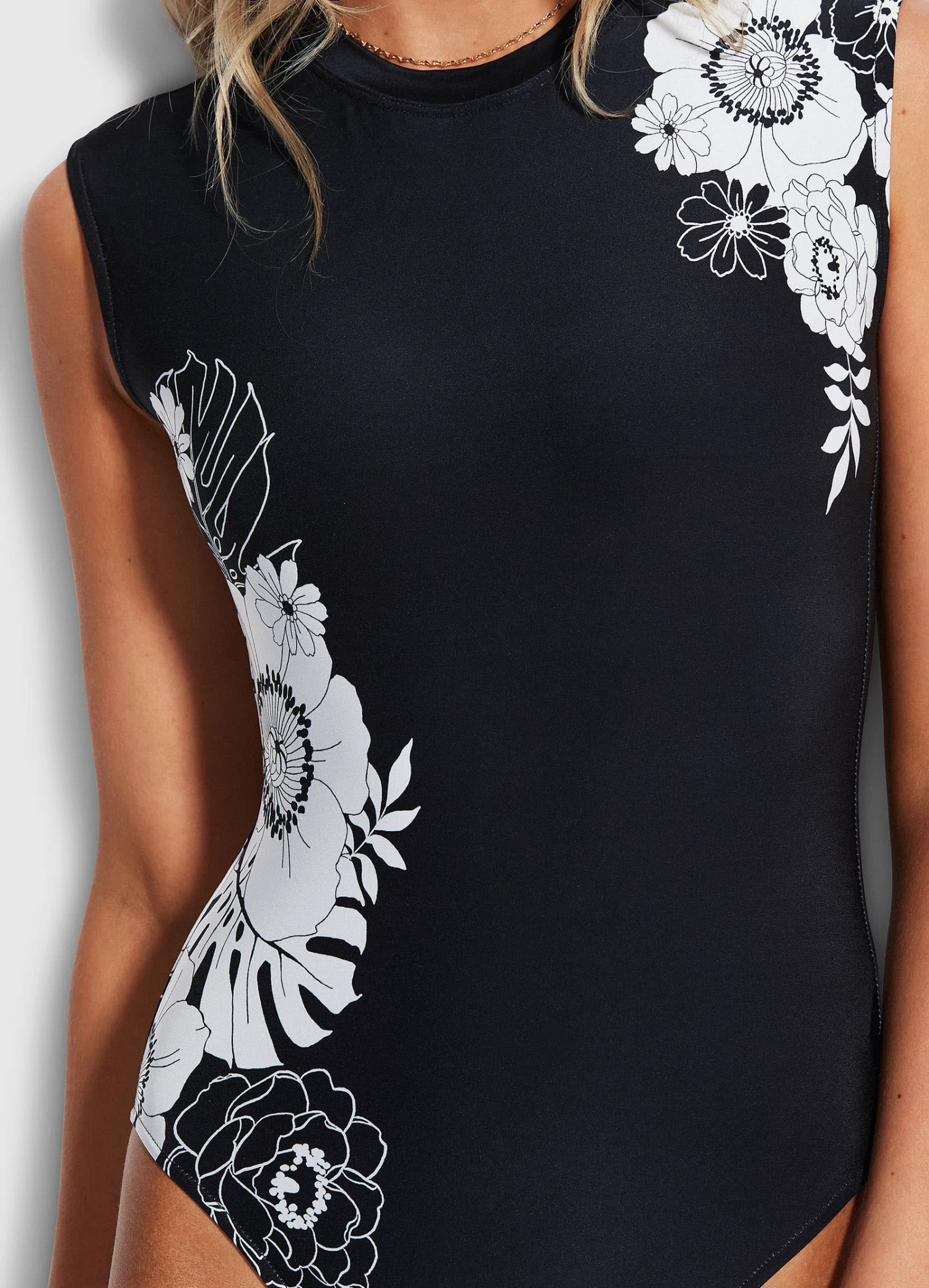 Summer Of Love Cap Sleeve One Piece - Black 7 Summer Of Love Cap Sleeve One Piece - Black - Image 5