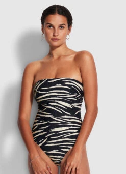 Skin Deep DD Bandeau One Piece - Black -Bikini Sales Store 11011DD940 Black 3