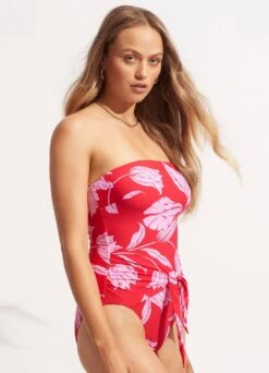 Fleur De Bloom DD Bandeau One Piece - Chilli Red 9 Fleur De Bloom DD Bandeau One Piece - Chilli Red -Bikini Sales Store 11018DD983 Chilli 20Red 3