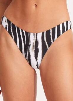 Tropfest Reversible High Cut Pant - Aquamarine 16 Tropfest Reversible High Cut Pant - Aquamarine -Bikini Sales Store 40305 978 Aquamarine 4